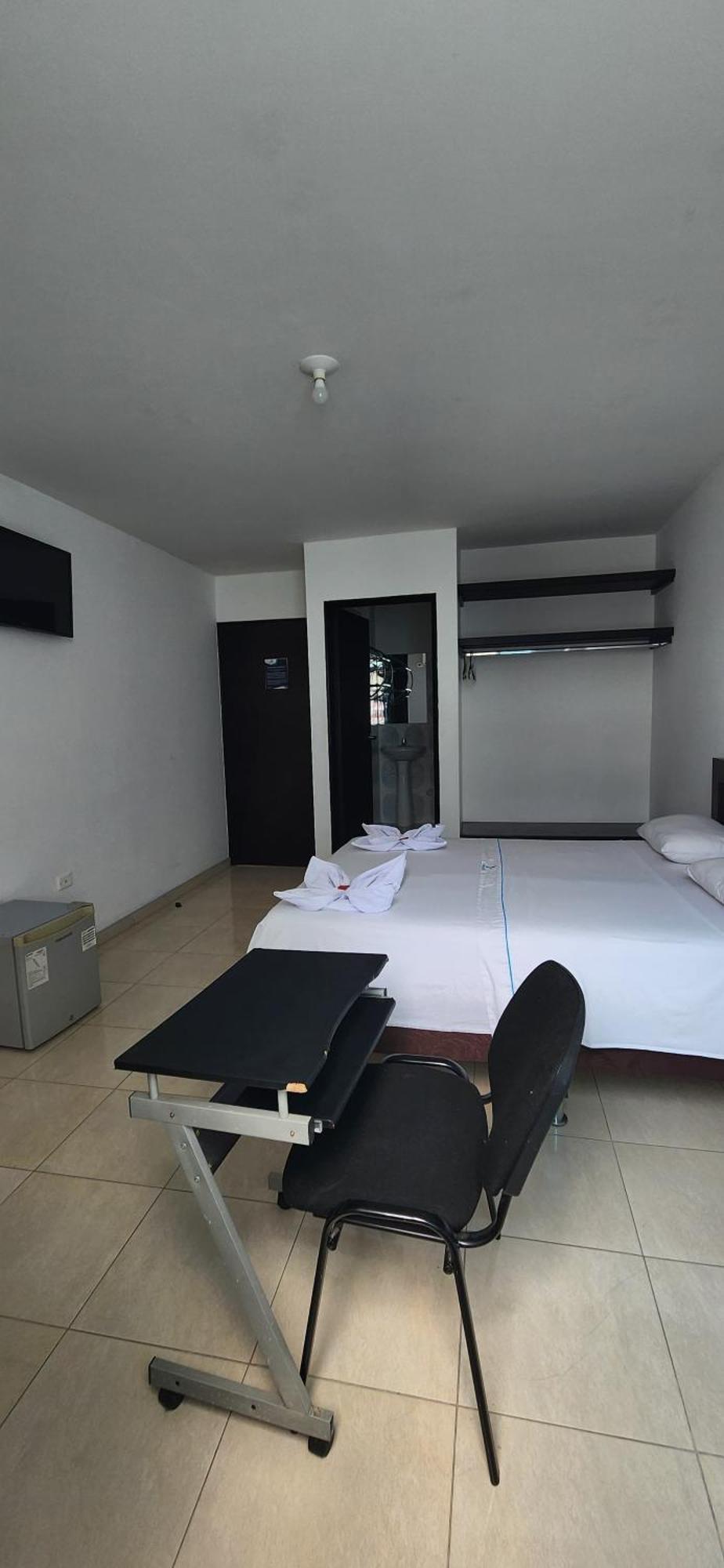 Hotel Torres Del Llano Йопаль Екстер'єр фото